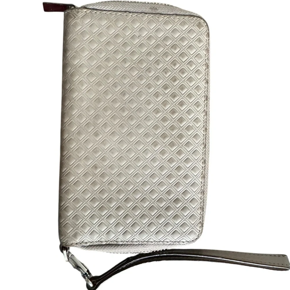 Tory Burch taupe leather zip around wristlet